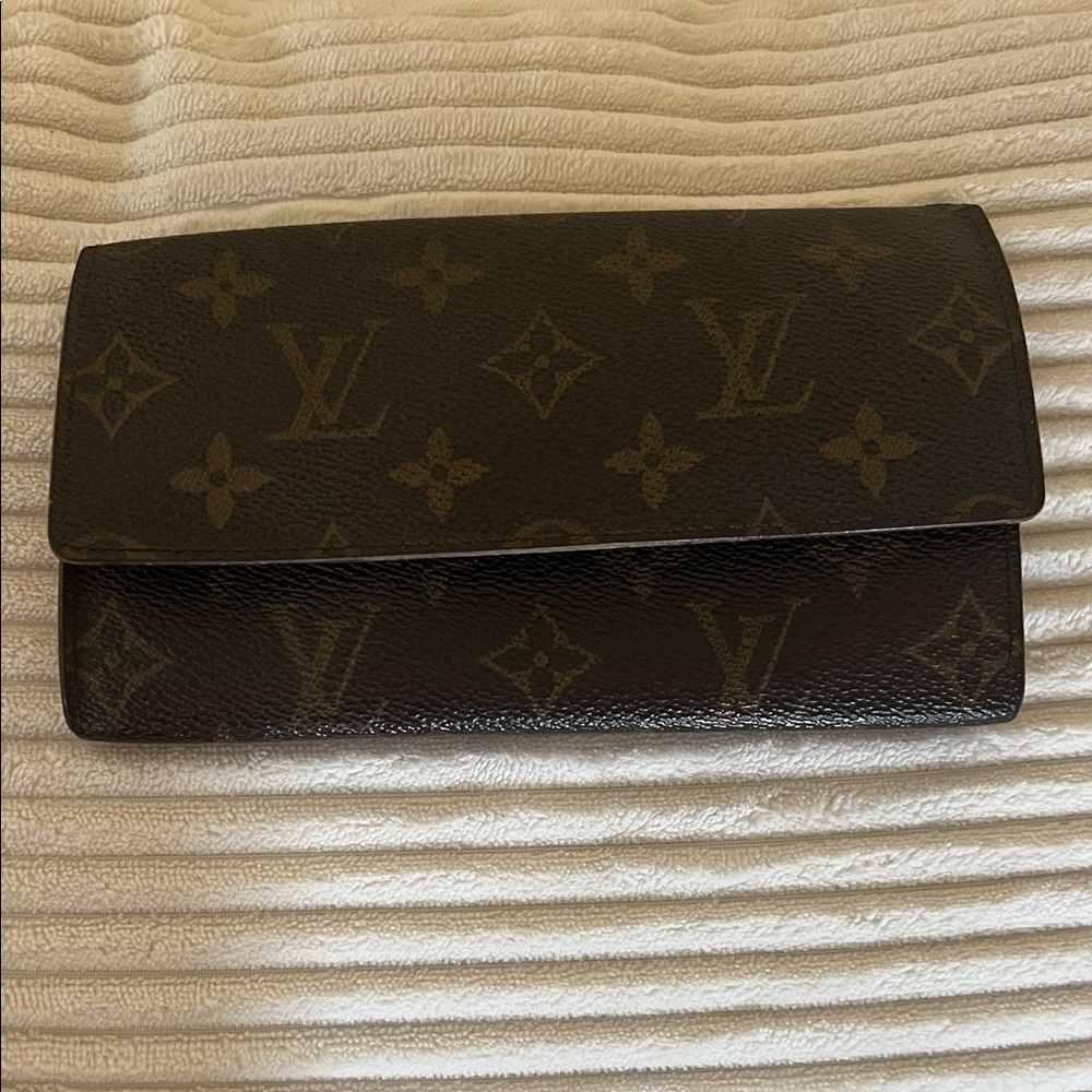 Louis Vuitton Dark Brown Monogram Clutch